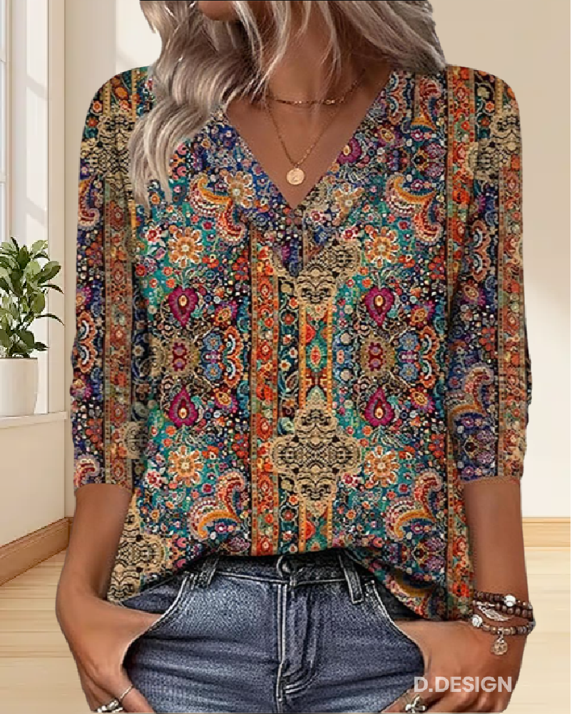 Vintage-Inspired V-Neck Printed Blouse