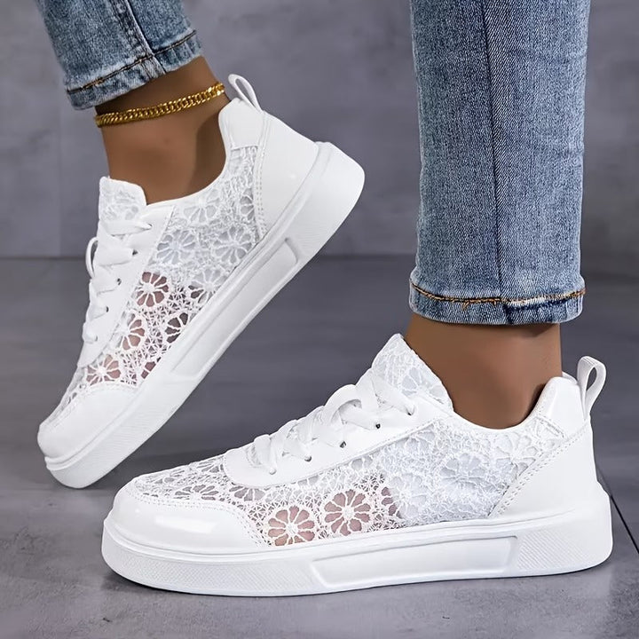 Everyday Women's Mesh Sports Sneakers