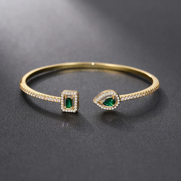 Elegant Gold Sculptural Bracelet