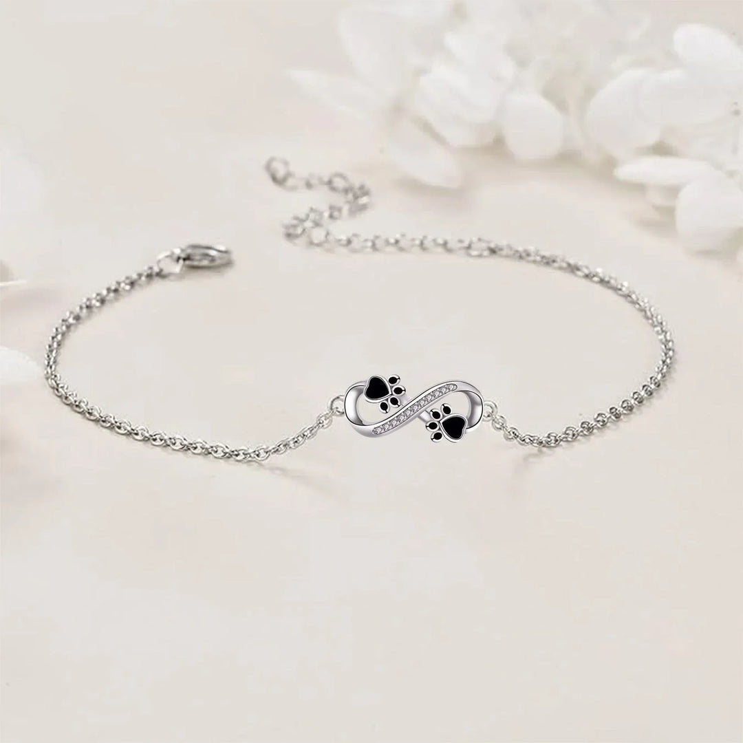 Effortless Silver Paw Bracelet