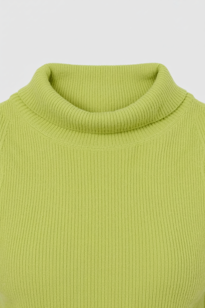 Isabella | Elegant Green Knit Skirt and Top Set with Flattering Fit - Lumina