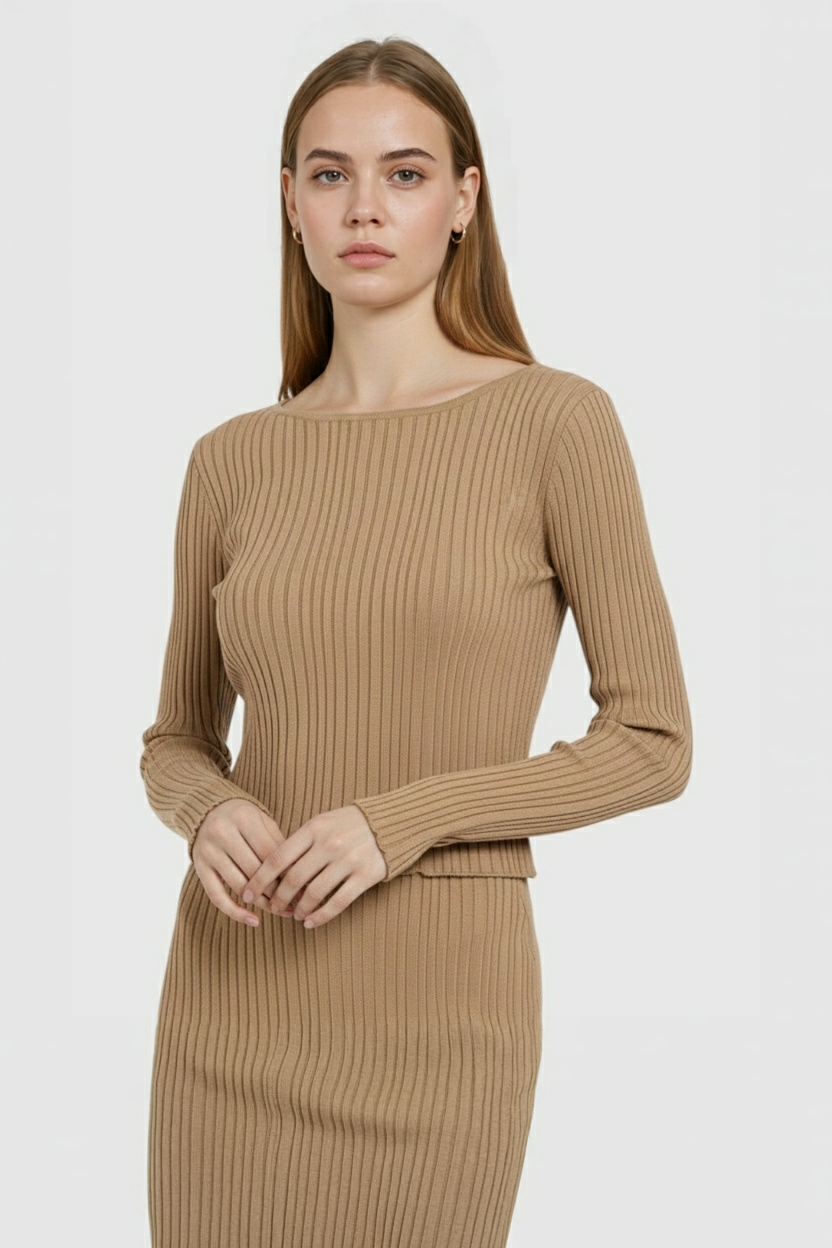 Isabella | Elegant Khaki Maxi Skirt Set with Slim Fit - Lumina