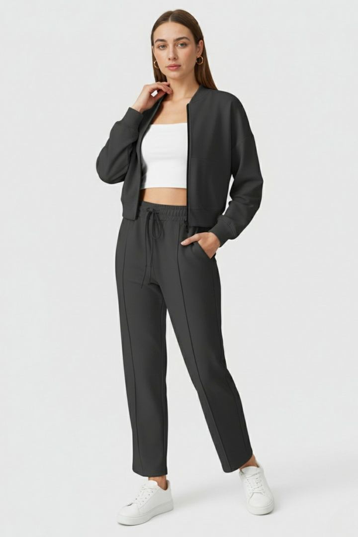 Serena | Casual Gray Hoodie Sweatpants Set with Modern Touch - Lumina