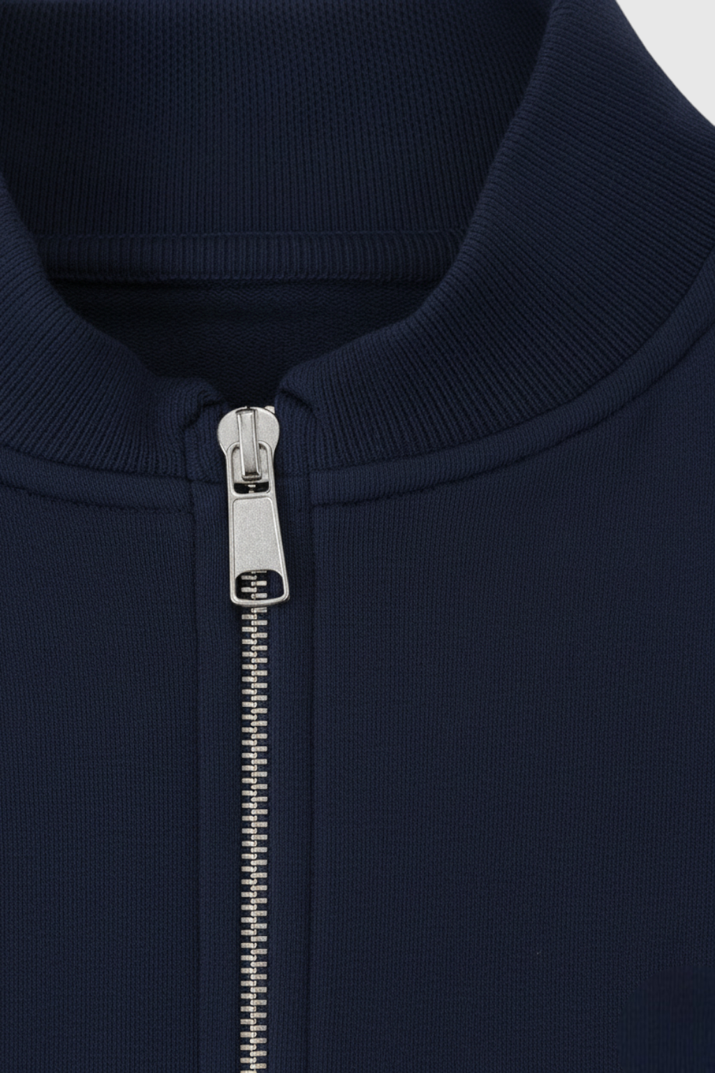 Victoria | Relaxed Fit Dark Blue Sweatpants and Sweatshirt Set with Zipper Accents - Lumina